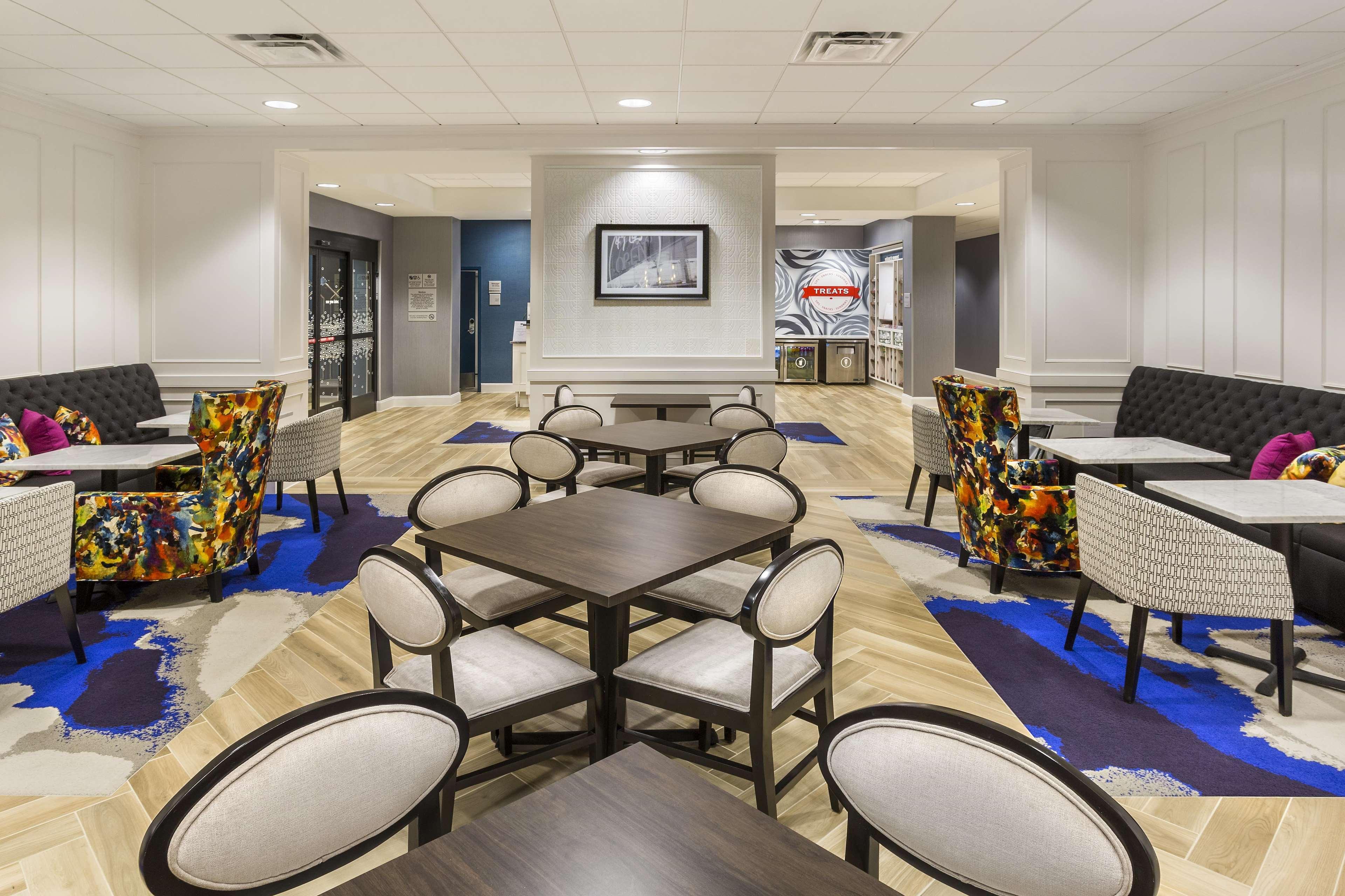 Hampton Inn & Suites Newport/Cincinnati, Ky Eksteriør billede