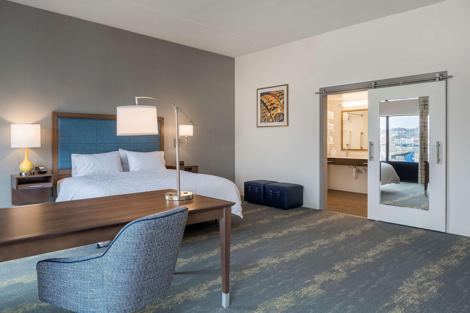 Hampton Inn & Suites Newport/Cincinnati, Ky Eksteriør billede