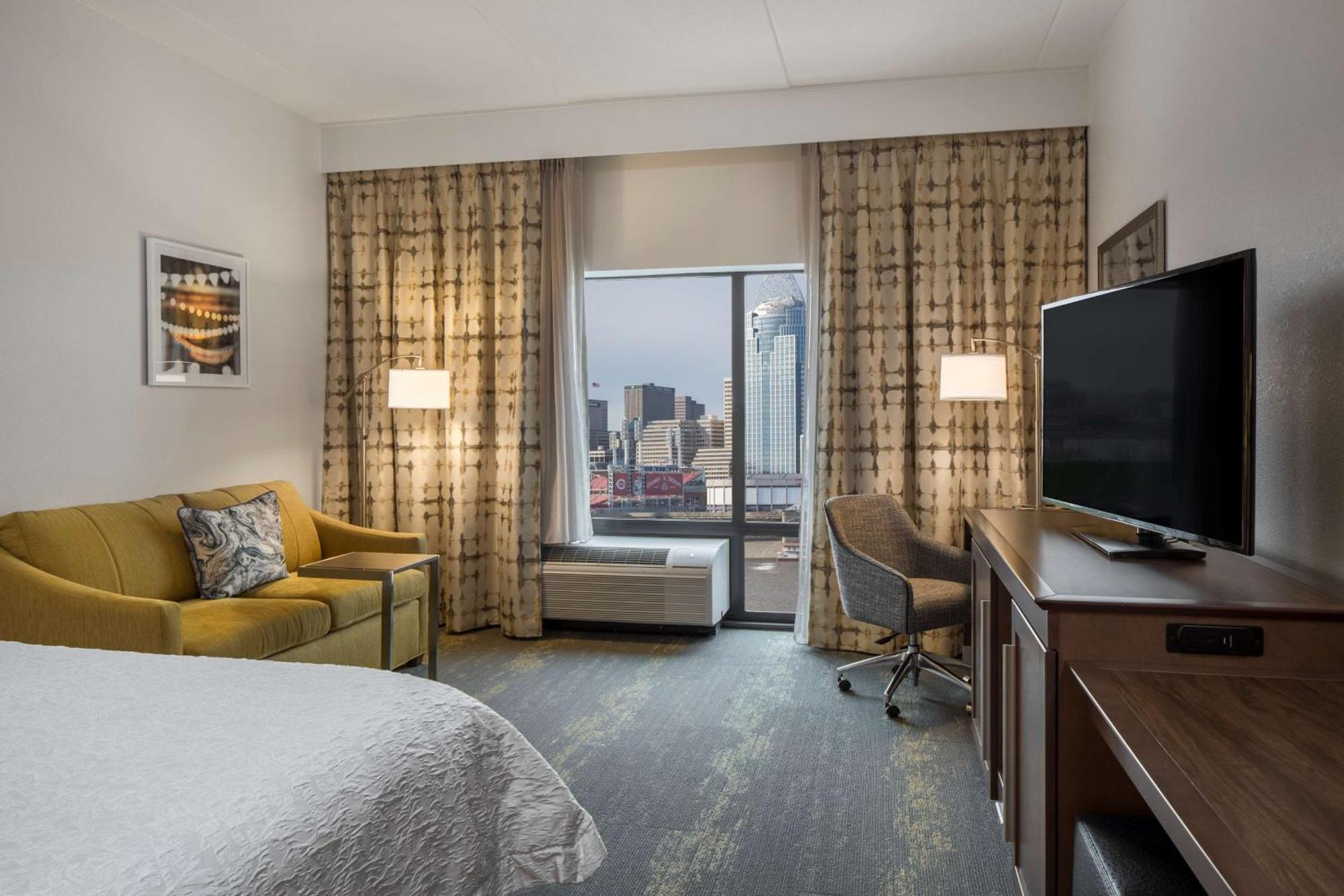 Hampton Inn & Suites Newport/Cincinnati, Ky Eksteriør billede